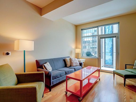 2nd image of 309 W Washington Ave Unit 405