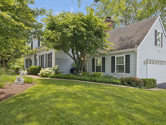 2nd image of 102 Azalea Rd