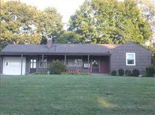 40 Ridgefield St, Meriden, CT 06450