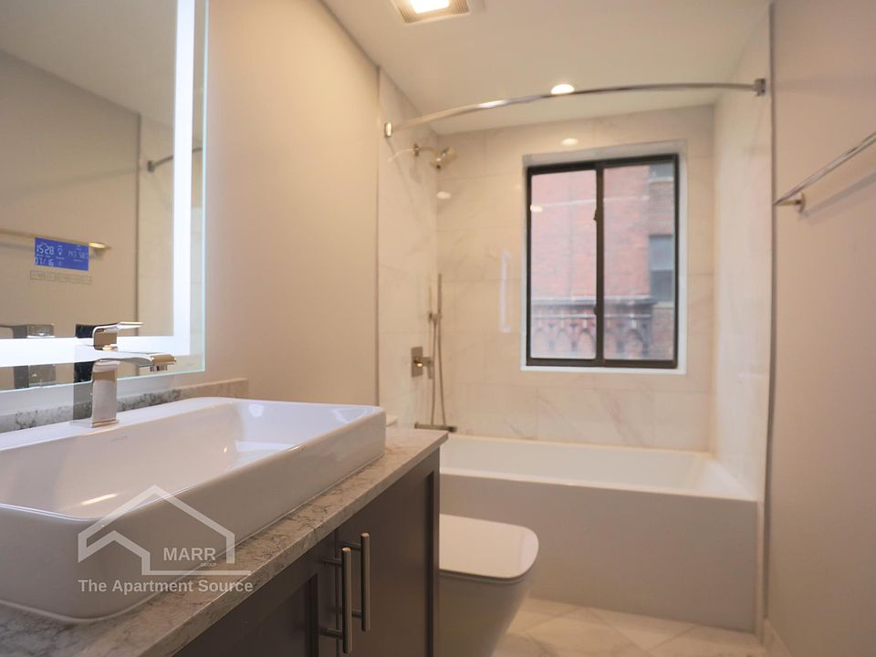 1st image of 2233 E 67th St #1302