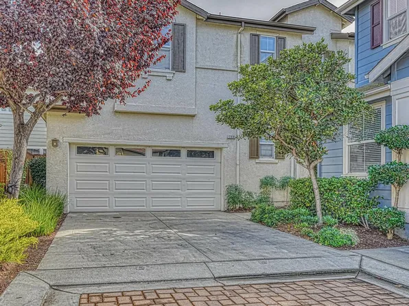 768 Tennyson Dr, Gilroy, CA 95020