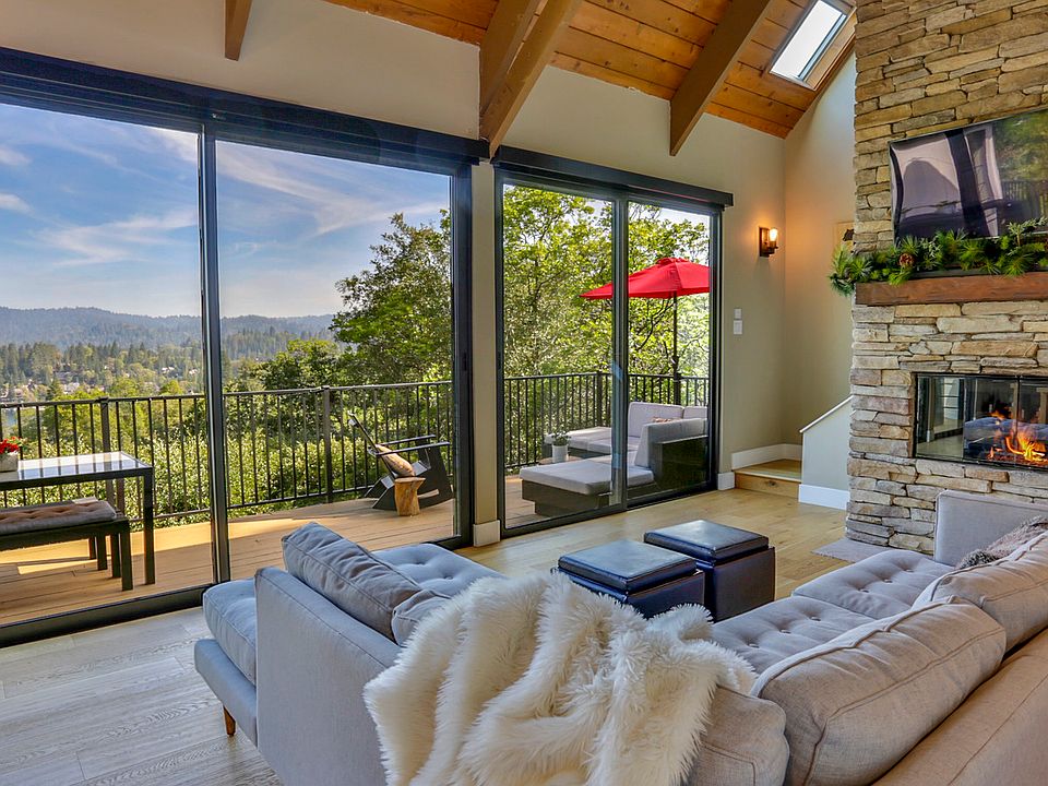 1st image of 27565 Alpen Dr