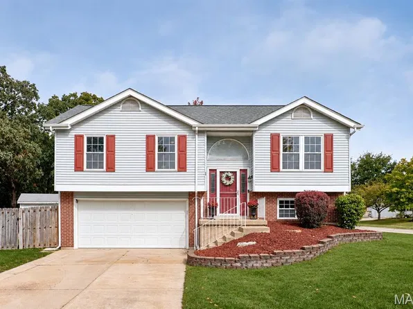 1 Pintail Ct, O'Fallon, MO 63368