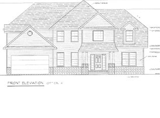 76 Old Canoe Place Rd, Hampton Bays, NY 11946