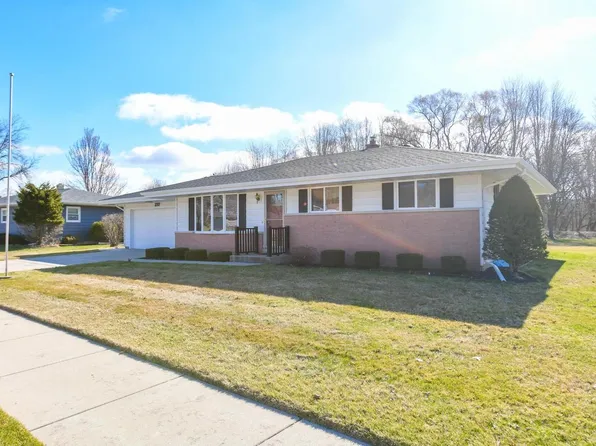 257 Mohawk Road, Janesville, WI 53545
