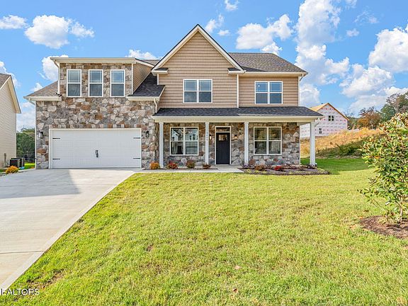2nd image of 3609 Trailing Vine Ln Lot 25