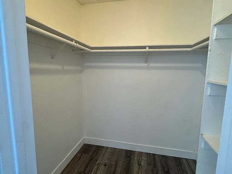 Sherman Oaks Country LLC — Photo 11