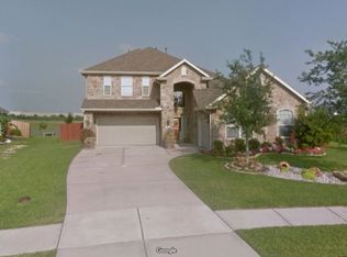 215 Bailey Brook Ln, Dickinson, TX 77539