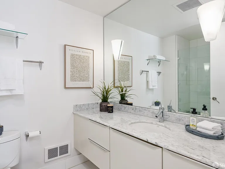 219 Brannan St #5G — Photo 8