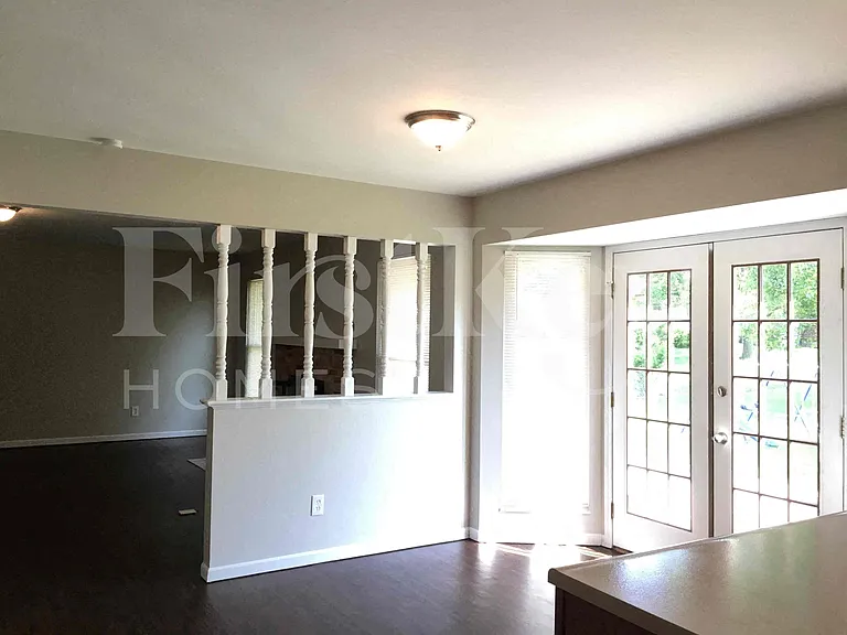 5 Les Cherbourg Ct — Photo 10