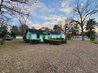 605 W Price St, Sylvester, GA 31791