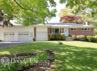 50 Meadow Ln, Katonah, NY 10536