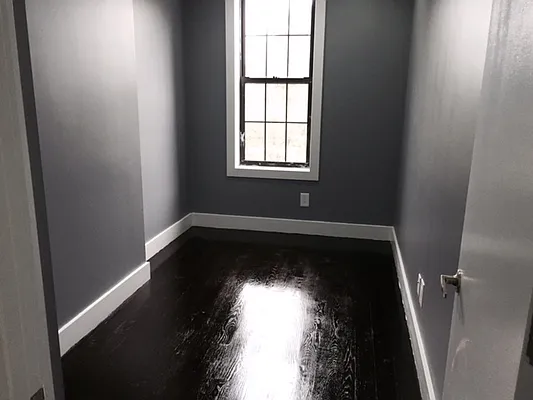 Rented by Premier Metro Realty Corp | media 33