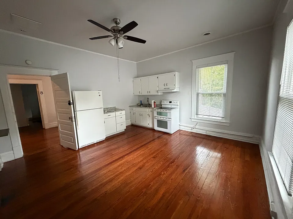 315 Park Ave #8