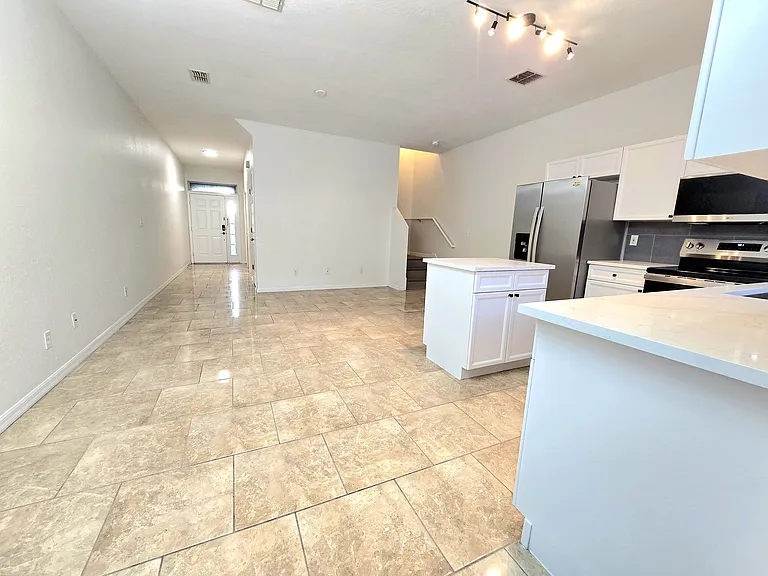 13241 Opal Ct — Photo 9