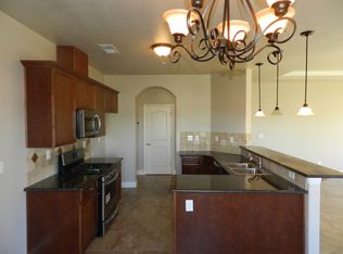 2683 Cherry Tree Dr, Madera, CA 93637