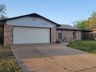 7123 NW Ash Ave, Lawton, OK, 73505