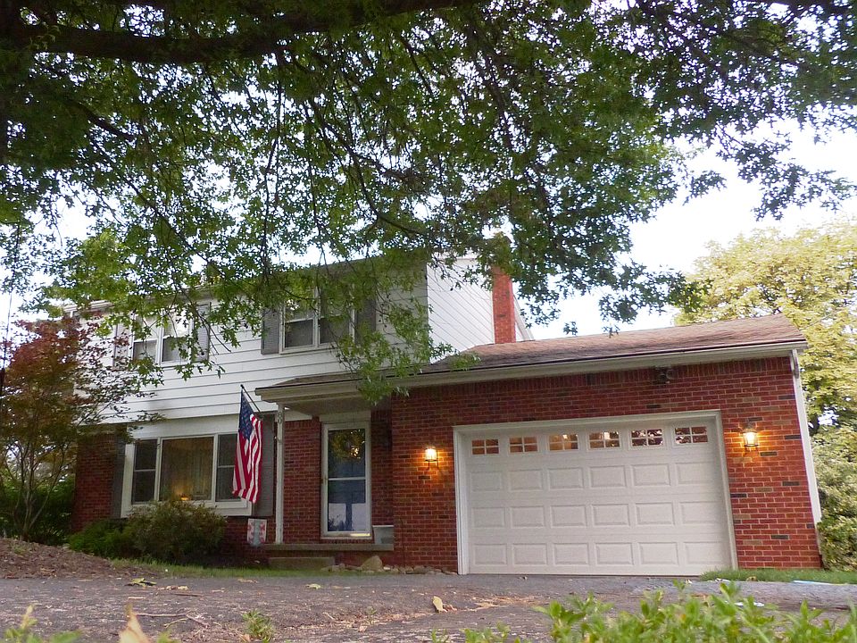 1st image of 80 Dellwood Dr