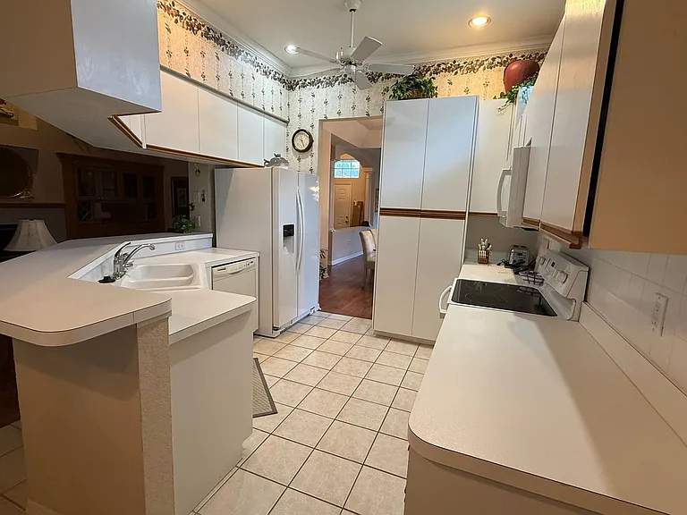 5107 Pinnacle Dr — Photo 21