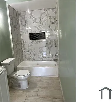 2505 Hancock St #209 — Photo 3