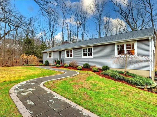 417 Barton Drive, Orange, CT 06477