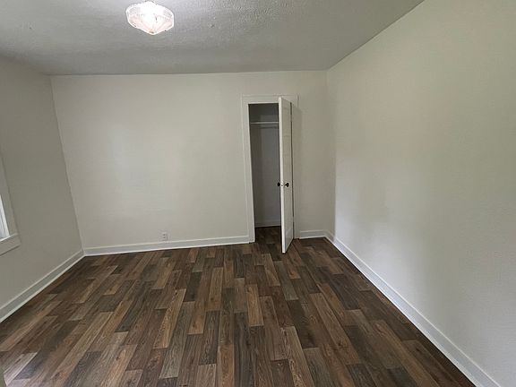 4th image of 102 Linda St