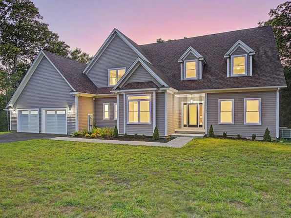 130 Lindenridge Rd, Amherst, MA 01002