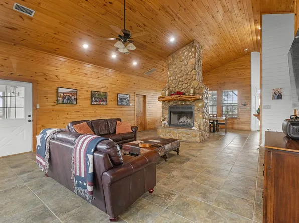 1671 Terry Ln, Sherman, TX 75092