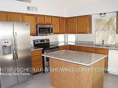 Kitchen island