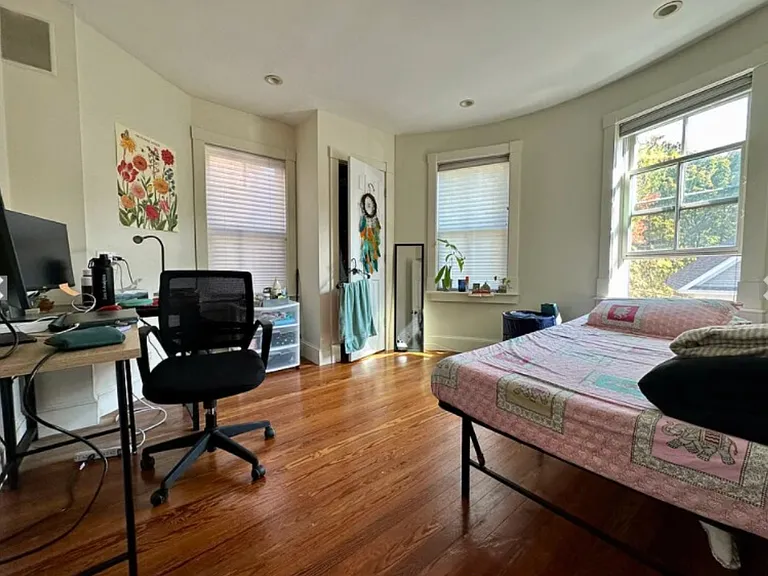 151 Highland St #1 — Photo 8
