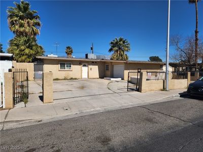 2746 E Owens Ave, North Las Vegas, NV, 89030