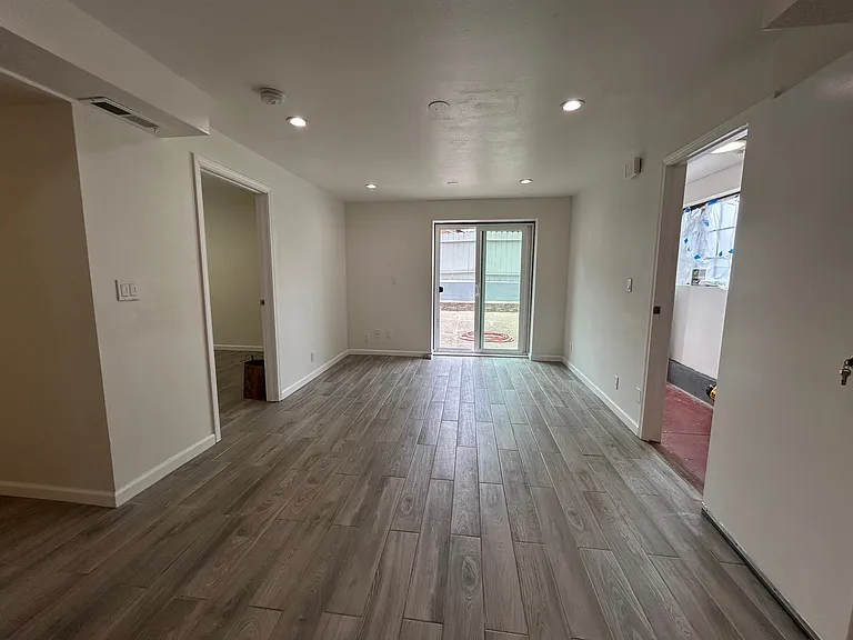 102 Saint Francis Blvd #A — Photo 2