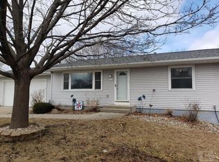 719 Garden Rd, Ames, IA 50010