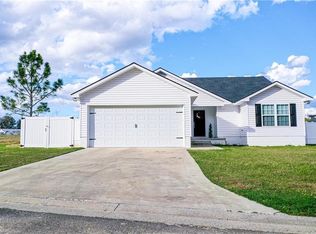 594 Pinehurst Dr, Blackshear, GA 31516