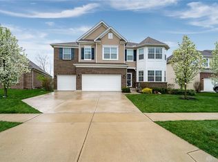 2637 Sunset Maple Dr, Tipp City, OH 45371