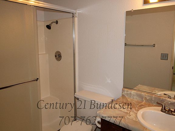 5th image of 640 Maria Dr