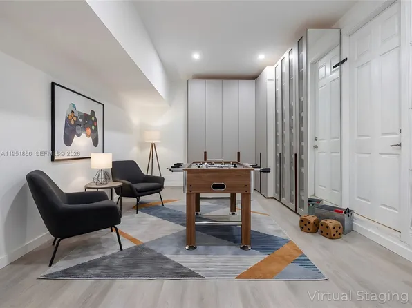 9895 NW 87th Ave #9895, Miami, FL 33178