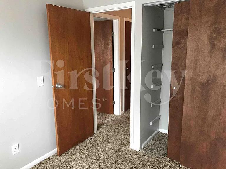 6019 Tridale Ct — Photo 16