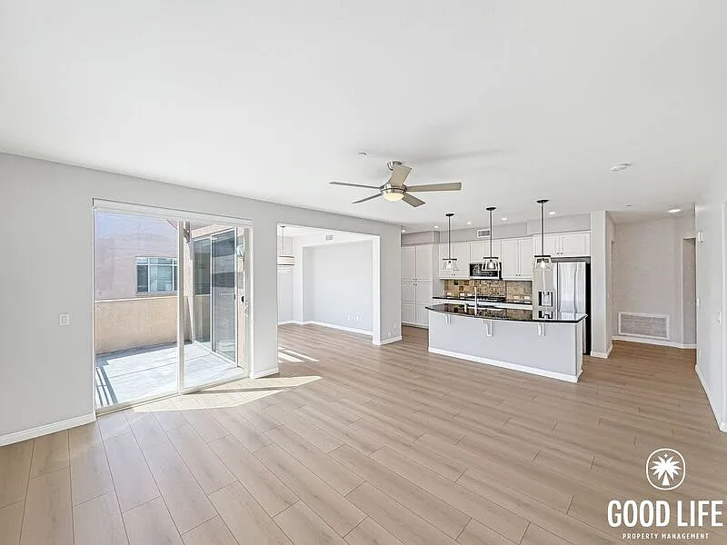 2 bed, 2.0 bath, 1503 sqft, $3,450 — Photo 1