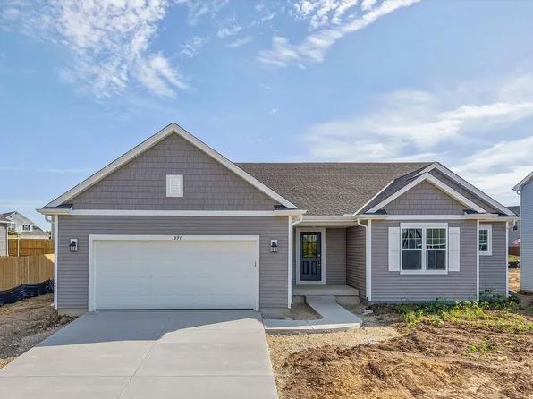 1391 Tower Hill PASS, Whitewater, WI 53190