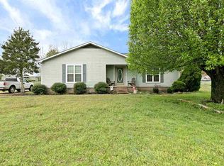 3867 Christmasville Rd, Medina, TN 38355