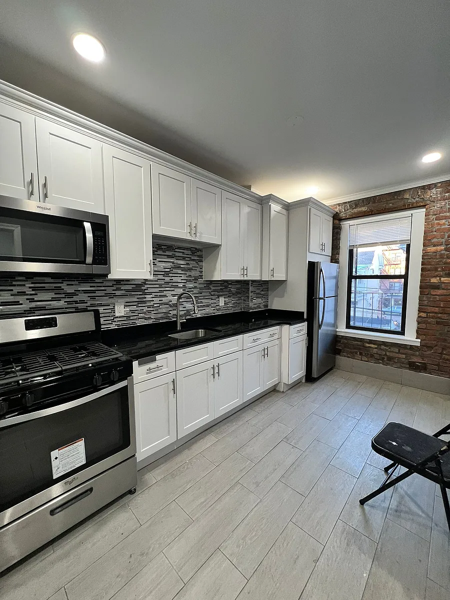 Building Photo - 783 Coney Island Ave #2