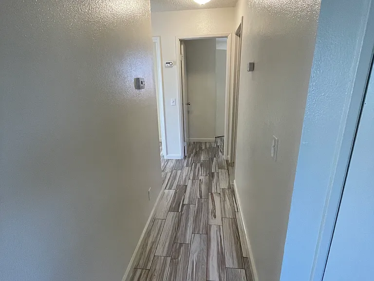 609 Moore St #12 — Photo 3