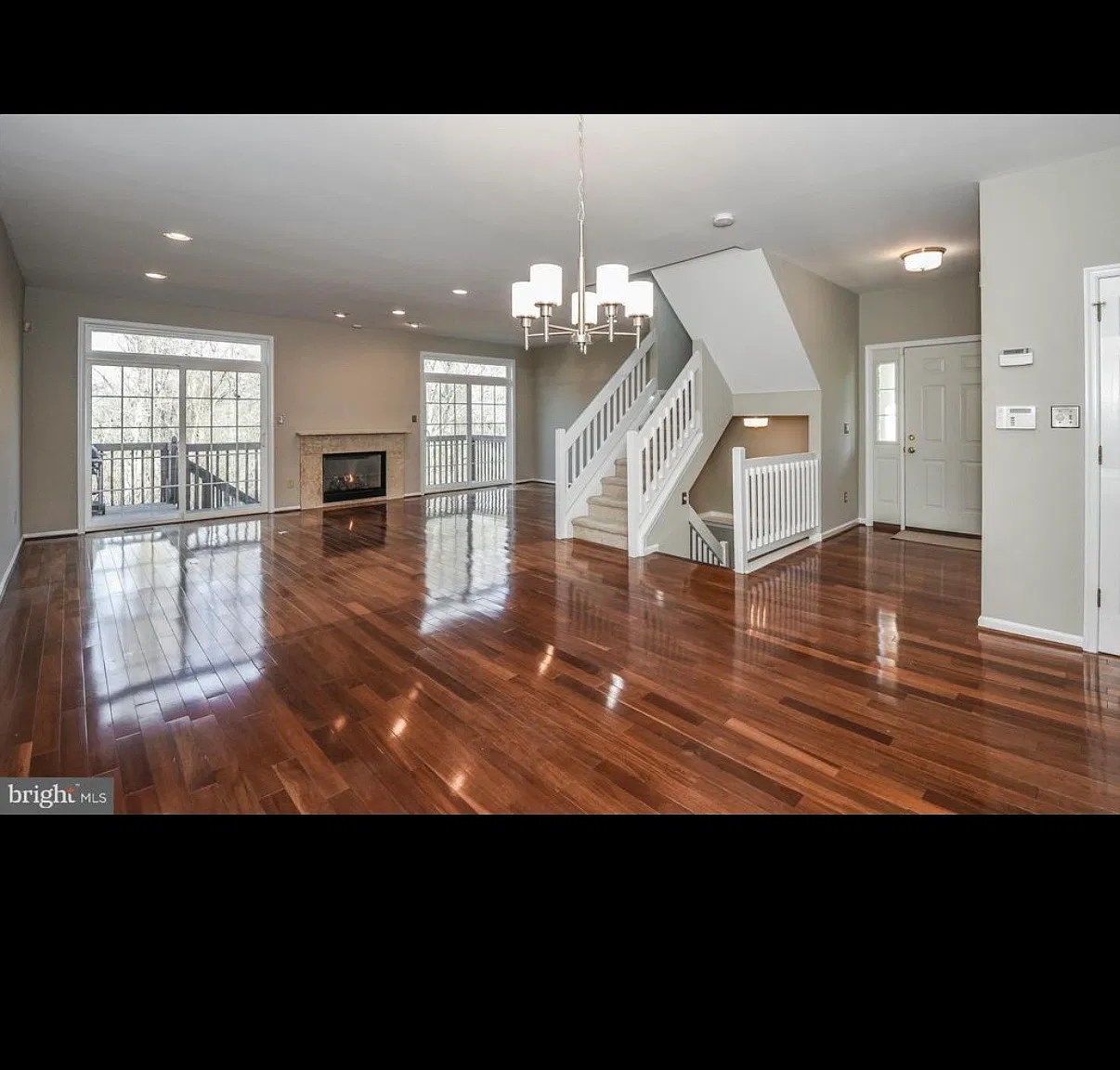 3 bed, 3.5 bath, 1865 sqft, $3,600 — Photo 4