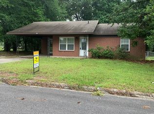 109 Hillcrest Dr, Eufaula, AL 36027