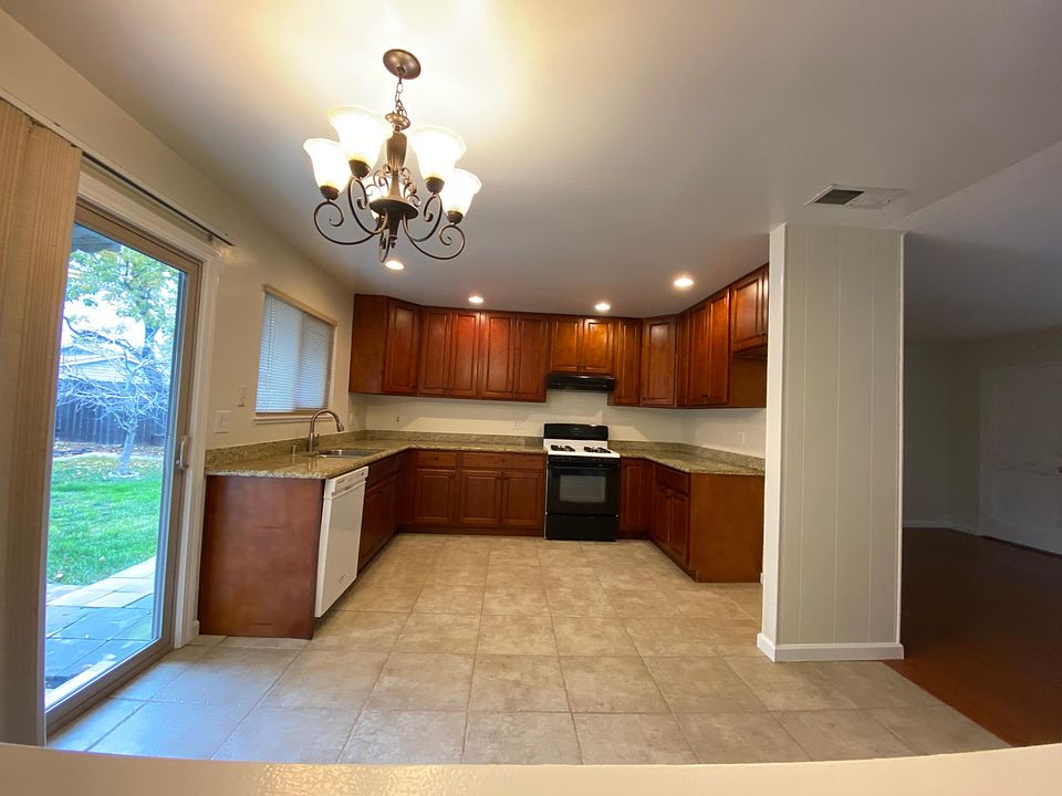 1st image of 6887 Mansfield Ave