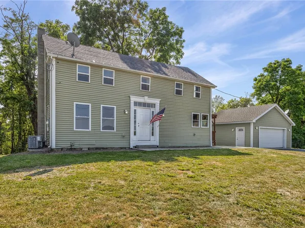 2212 Brace Rd, Canandaigua, NY 14424
