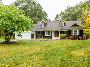 170 Bluhm Rd, Fairport, NY 14450