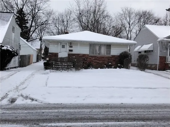 18707 Longview Ave, Maple Hts, OH 44137