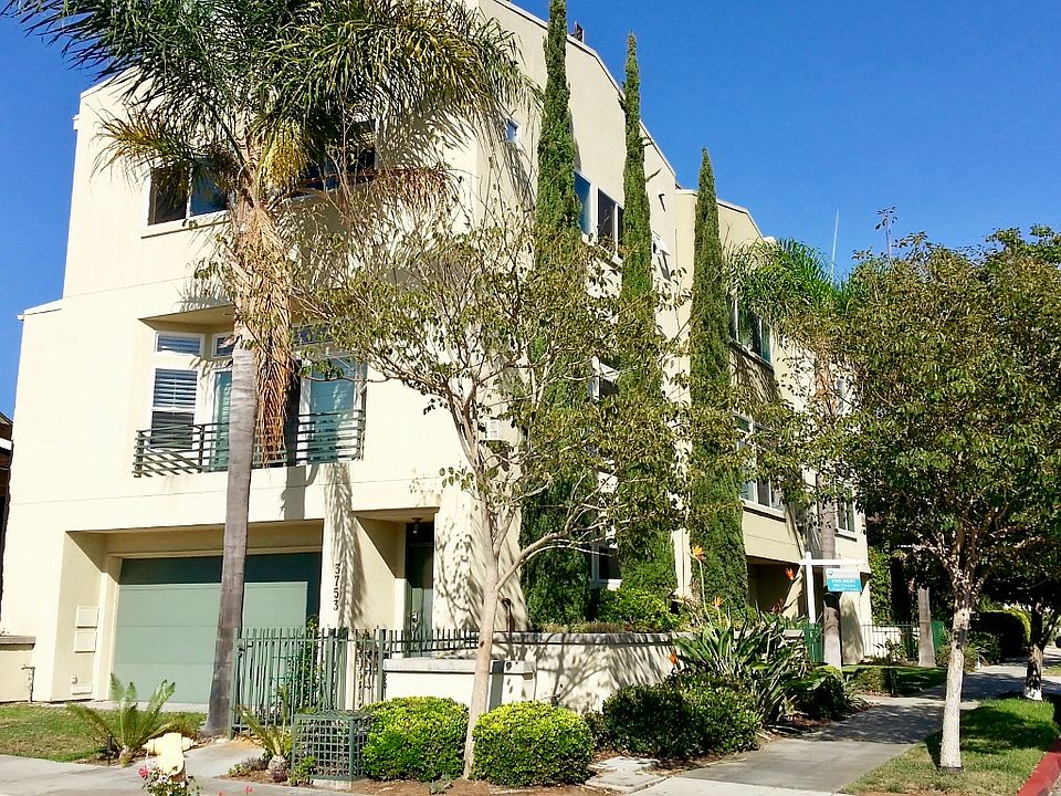 1st image of 1604 Robinson Ave